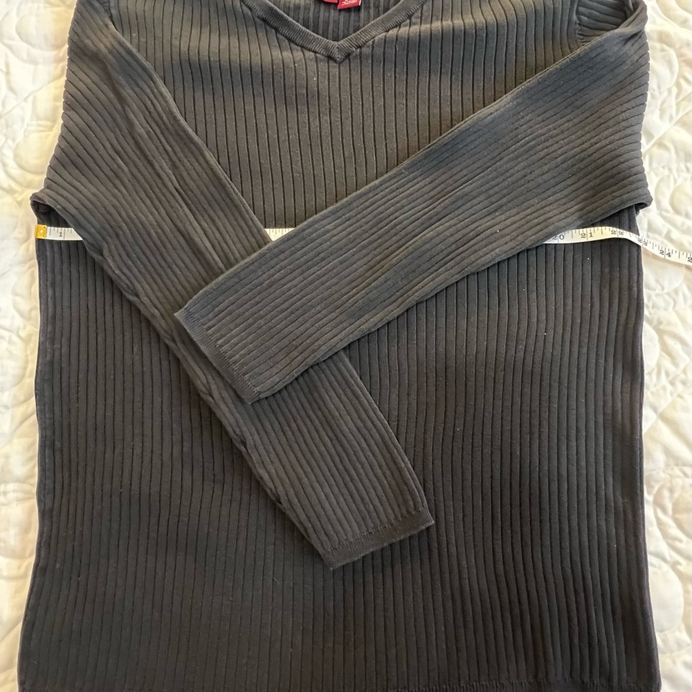 Merona Men's Dark Gray V-Neck Sweater - Picture 3 of 5